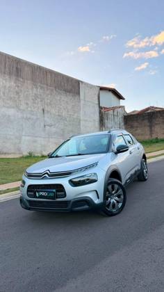 CITROËN C4 CACTUS 1.6 VTI 120 FLEX LIVE EAT6 CITROËN C4 CACTUS 1.6 VTI 120 FLEX LIVE EAT6